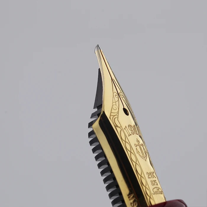 Sailor Vintage 1911 Fountain Pen, Yukio Nagahara Modified Nib, Burgundy Torpedo Shape, 21K Gold, Full Gold Nib