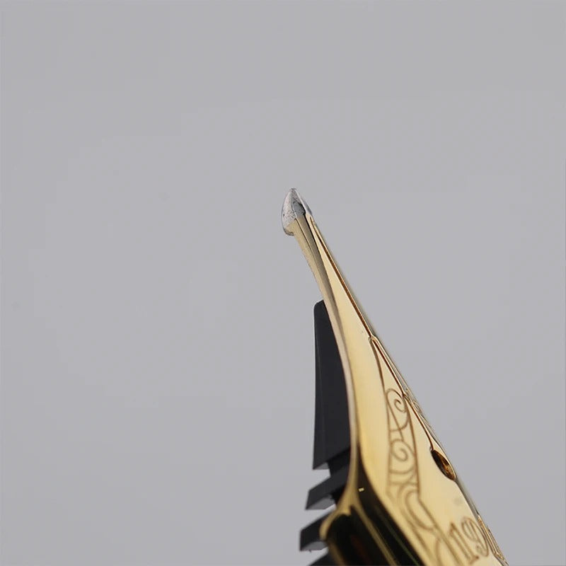 Sailor Vintage 1911 Fountain Pen, Yukio Nagahara Modified Nib, Torpedo Shape, 21K Gold, Full Gold Nib