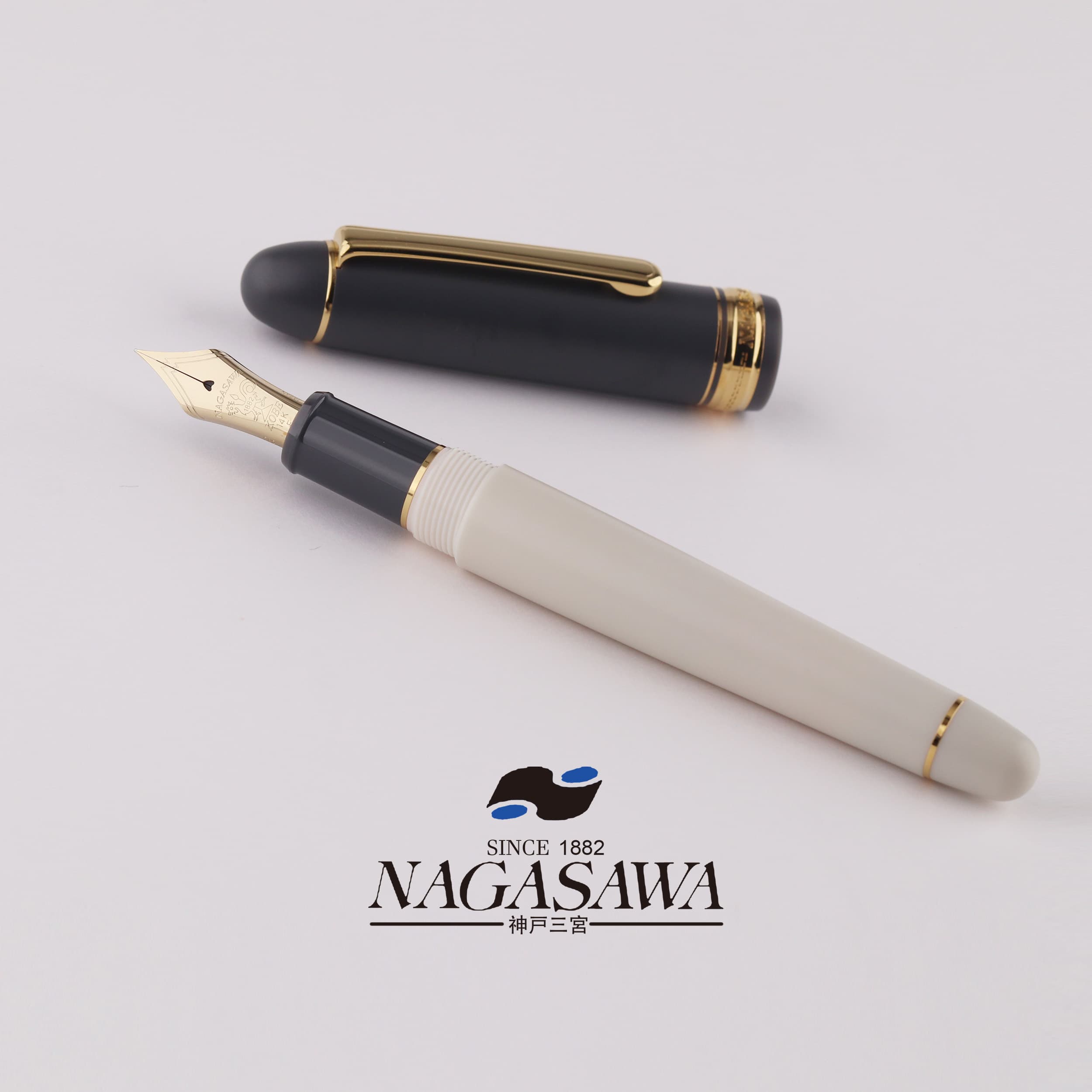 Nagasawa Exclusive Ivory White 14K Gold Platinum Fountain Pen with Weather Vane Engraving