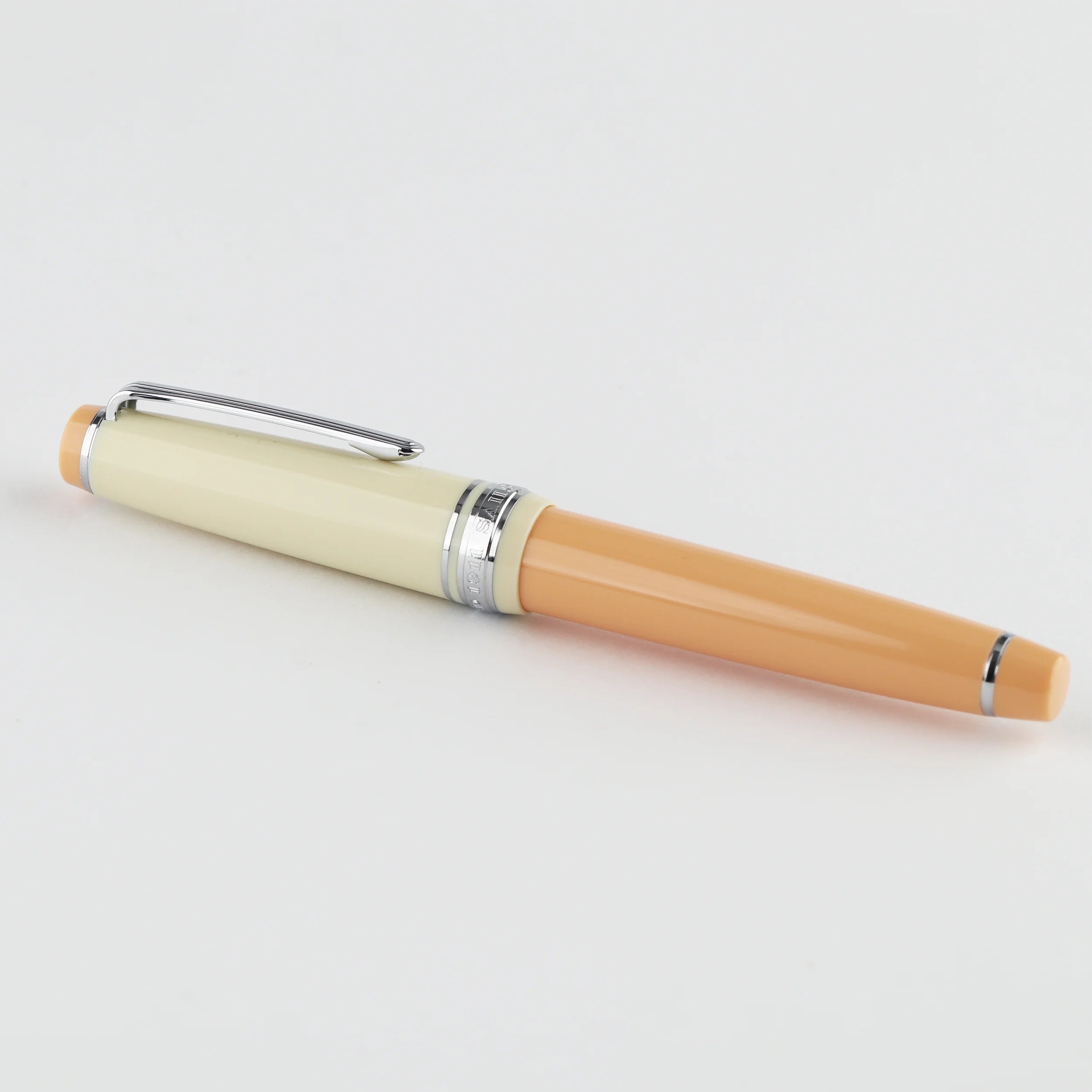 Seibu Ikebukuro Limited Soda Orange 14K Gold Sailor Fountain Pen Medium Nib | Numbered Edition