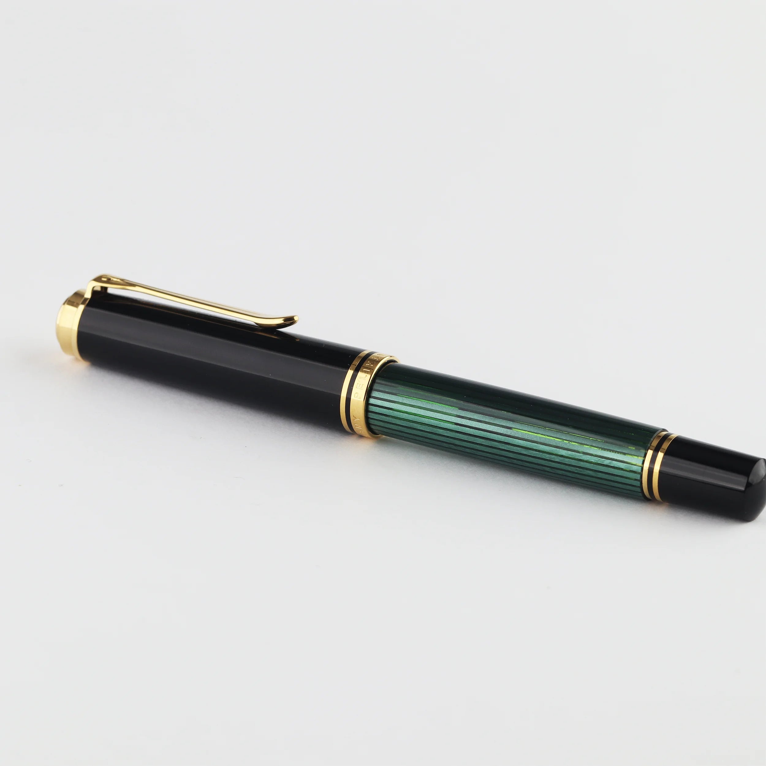 Pelikan M800 Green Striped 18K Gold Fountain Pen