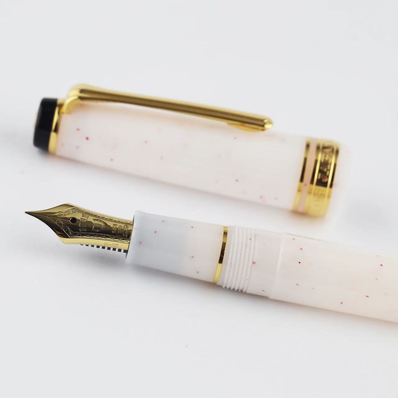 Sailor Shikiori Yuki-tsubaki Flat Top 14K Gold Fountain Pen