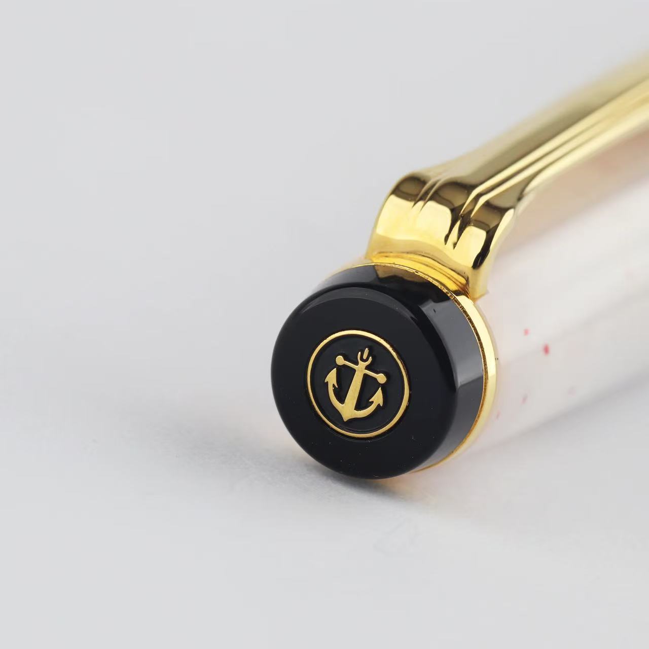 Sailor Shikiori Yuki-tsubaki Flat Top 14K Gold Fountain Pen