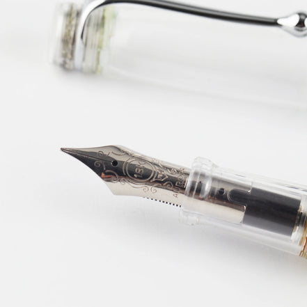 Aurora Demonstrator Limited Edition 18K Gold Nib Fountain Pen