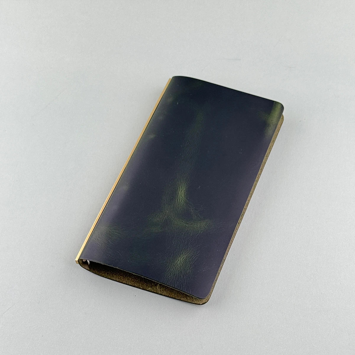 Plotter Tokyo Flagship Store Exclusive A6S Green Loose-Leaf Planner, Pelcera Oil-Waxed Leather