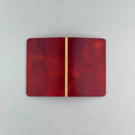 Plotter Tokyo Flagship Store Exclusive M5 Brown Loose-Leaf Planner, Pelcera Oil-Waxed Leather