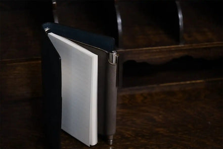 Shinari Limited Edition Pocket M6 Bi-Fold Square Leather Notebook, 11mm Ring Size