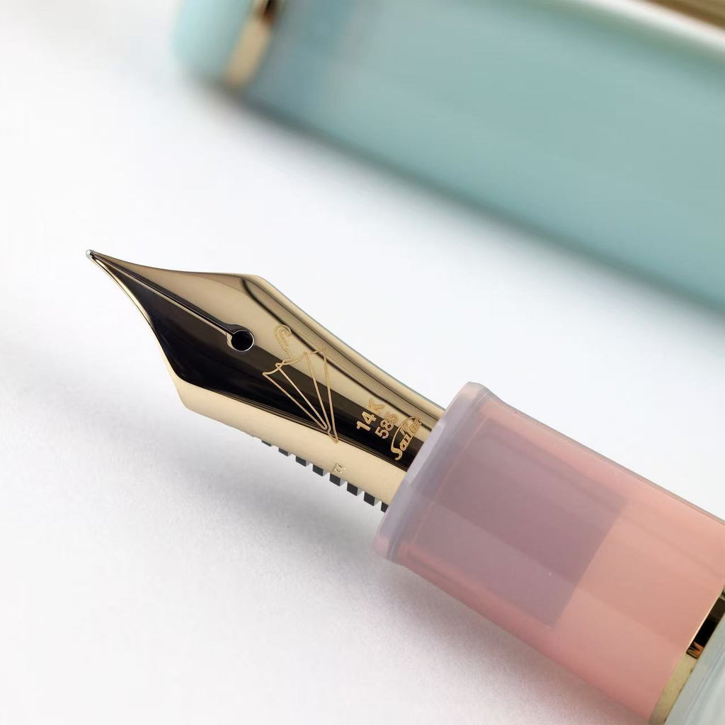 Kinokuniya Bookstore Exclusive - Sora Series, Season 2: Between Showers 14K Gold Sailor Medium-sized Fountain Pen